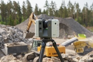laserskanning av en bergtäkt för att kunna beräkna volym på högarna